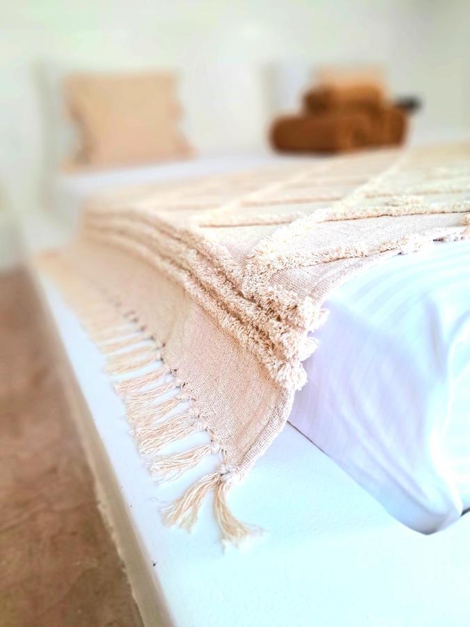 Boho Boutique Hotel - Beachfront , Adults Only , Private Pool 키웬그와 객실 사진