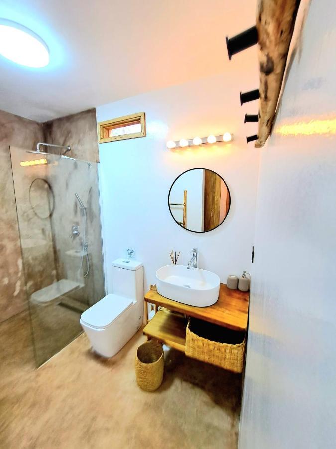 Boho Boutique Hotel - Beachfront , Adults Only , Private Pool 키웬그와 외부 사진
