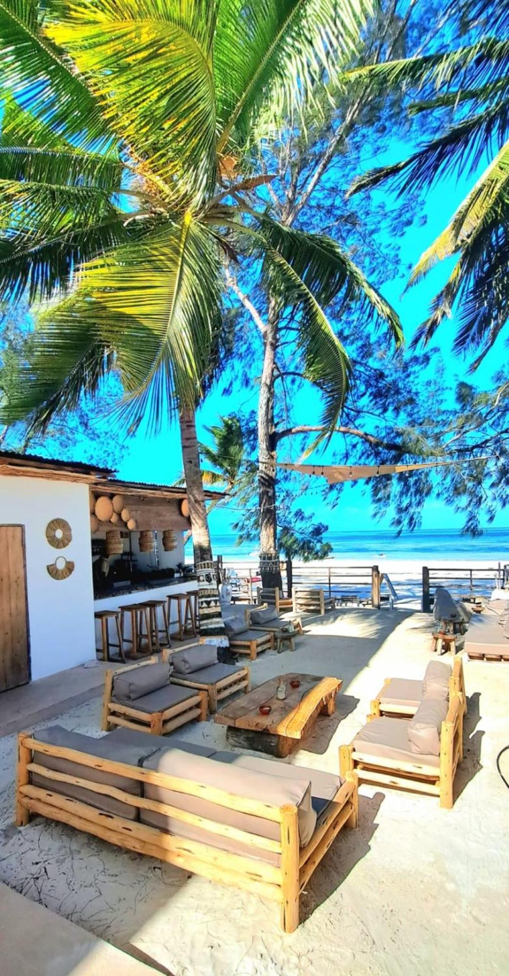 Boho Boutique Hotel - Beachfront , Adults Only , Private Pool 키웬그와 외부 사진