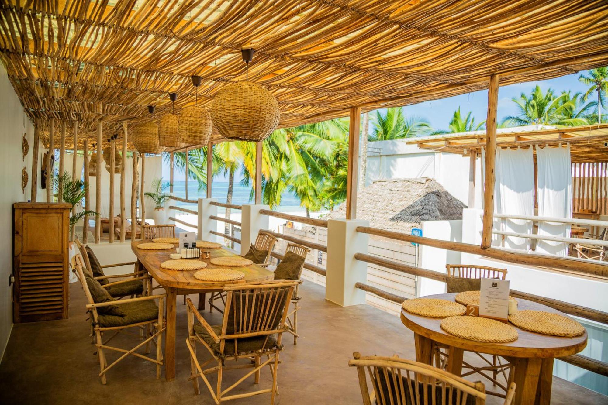 Boho Boutique Hotel - Beachfront , Adults Only , Private Pool 키웬그와 외부 사진