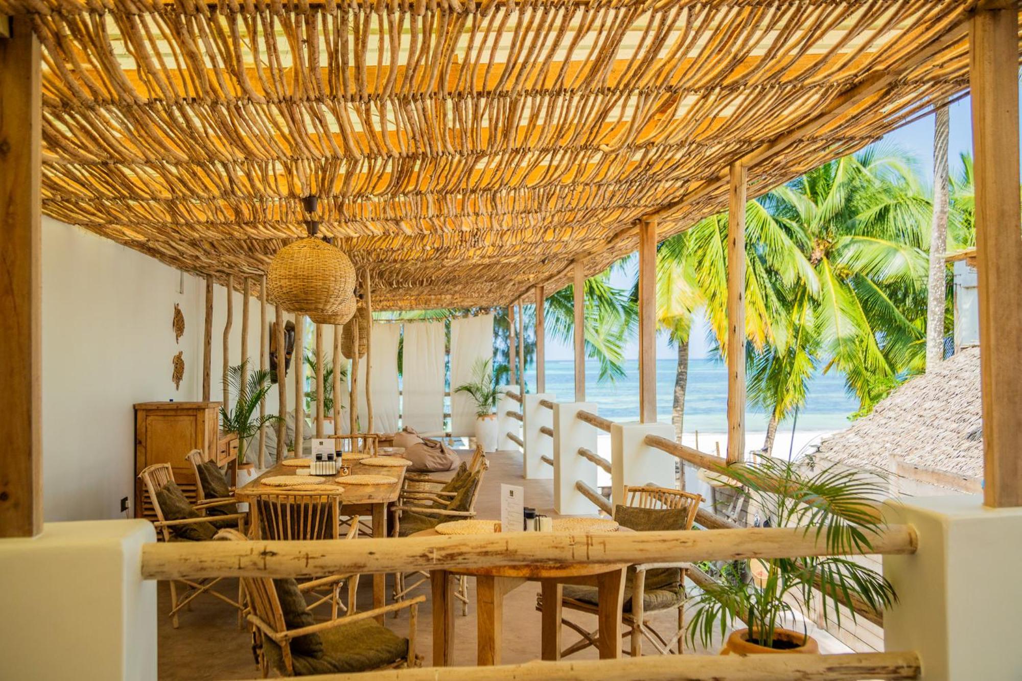 Boho Boutique Hotel - Beachfront , Adults Only , Private Pool 키웬그와 외부 사진