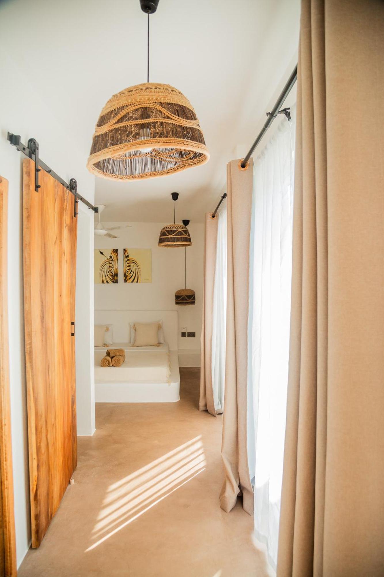 Boho Boutique Hotel - Beachfront , Adults Only , Private Pool 키웬그와 외부 사진
